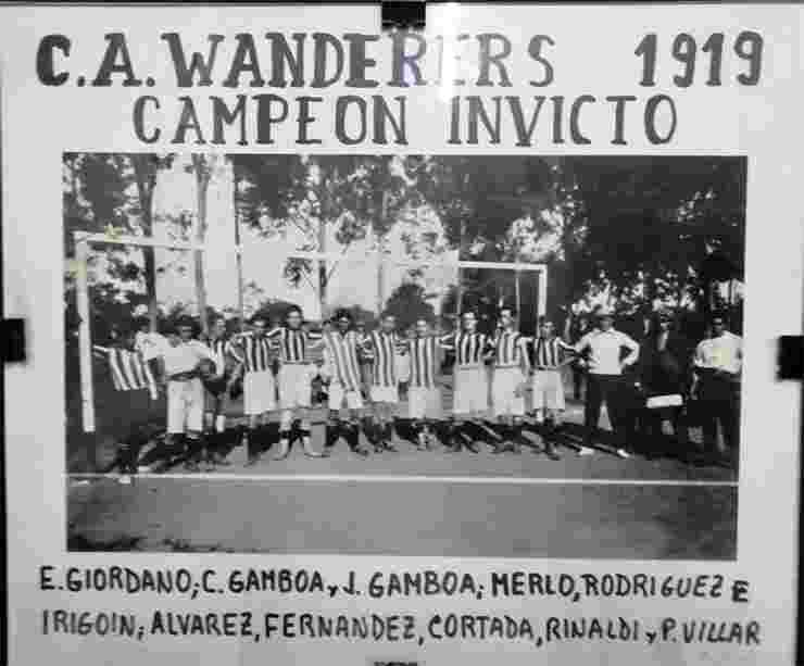 wanderers cumple 1