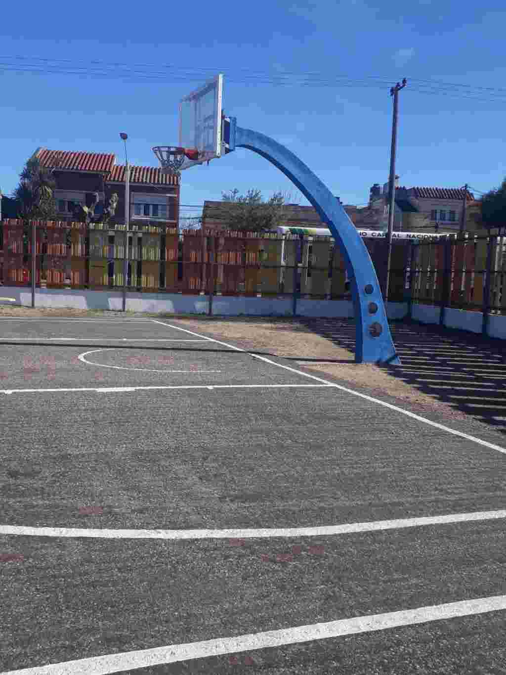 Cancha exterior de basquetbol del Complejo Deportivo, Prensa IDD (2)