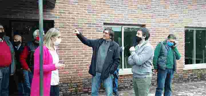 DIRECTOR DEPORTES VISITA