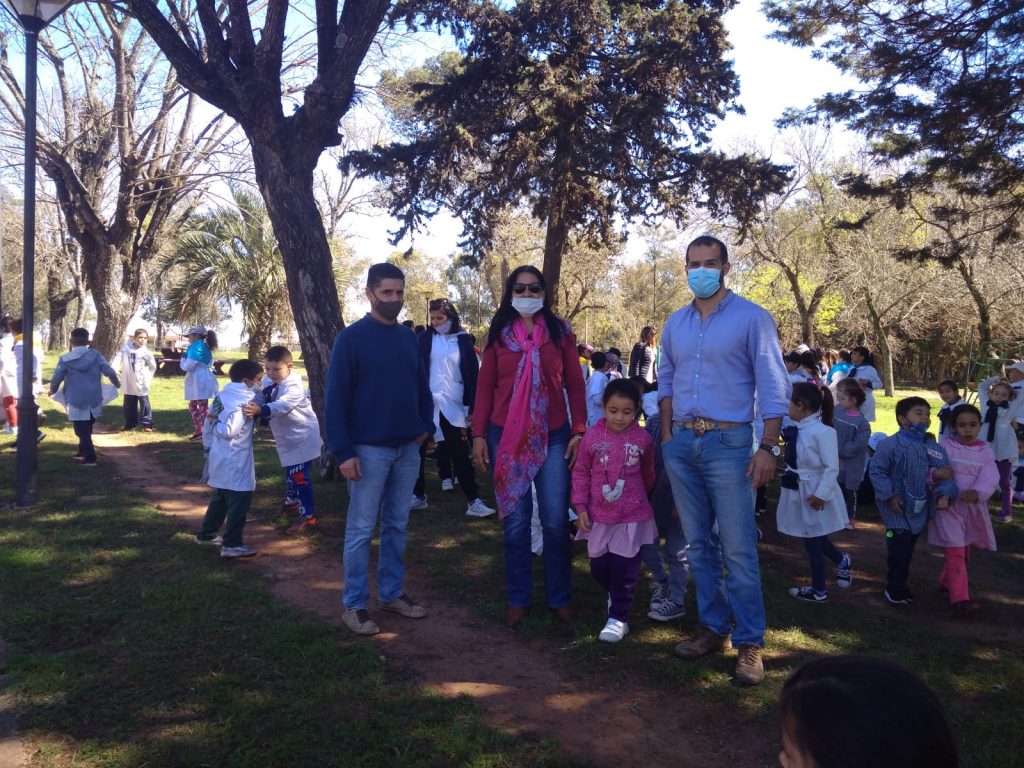 Plan de Cultura Ambiental, reciclado de plásticos en Blanquillo, fotos Desarrollo IDD (1)