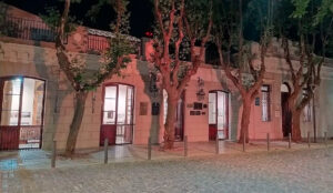 9MUSEOS EN LA NOCHE