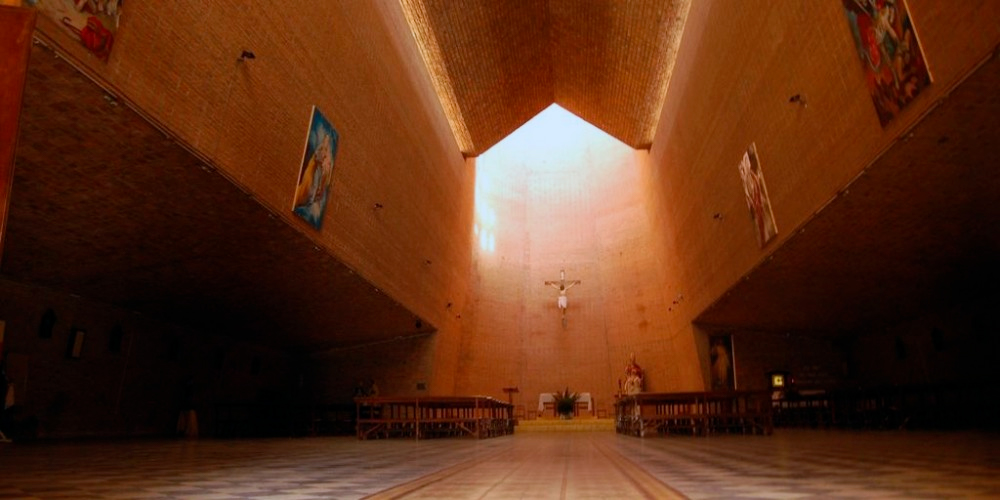 14 IGLESIA