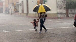 lloviendo 1