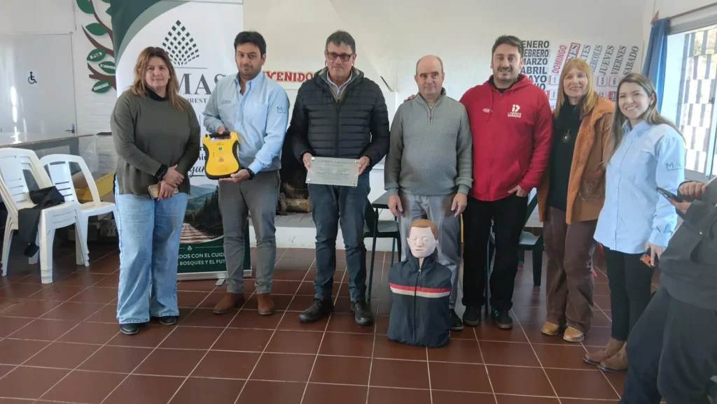 desfribilador El Carmen-d299128a